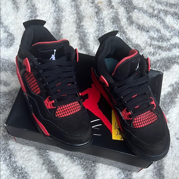 Jordan Women´s Shoes Black and Red
